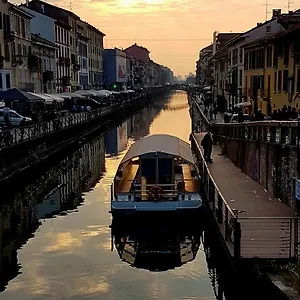 The Boheme Vintage Junior ---- Cozy & Quiet & Comfortable With Private Bathroom & Fully Equipped Kitchenette & Cozy Balcony - Lift To 4th Floor - Metro' Verde -green Subway Porta Genova Apartahotel