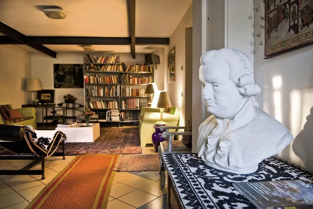 B&B Quercia Residence Milan 2*,  Italy